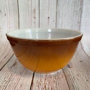 🌟VINTAGE🌟 1970s PYREX Ombre Flameglo Mixing Bowl - # 402